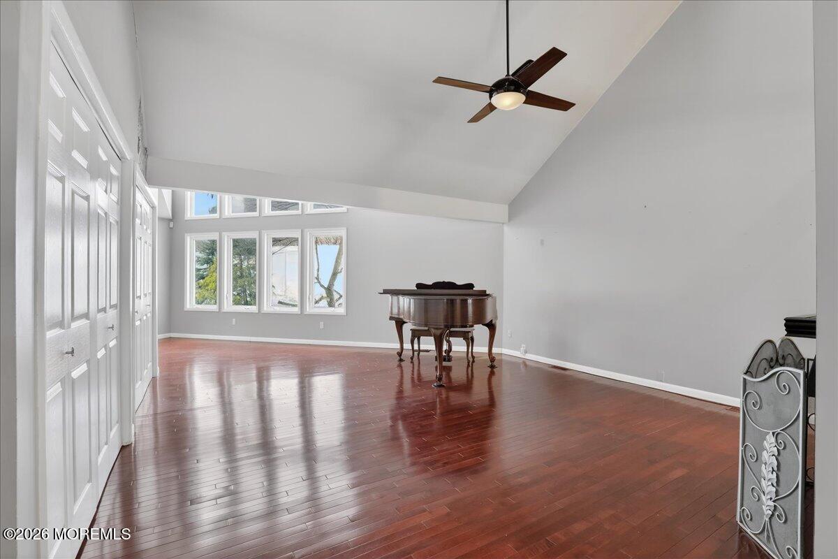57 Reids Hill Road Morganville, NJ 07751 - Photo 7 of 41 Living room