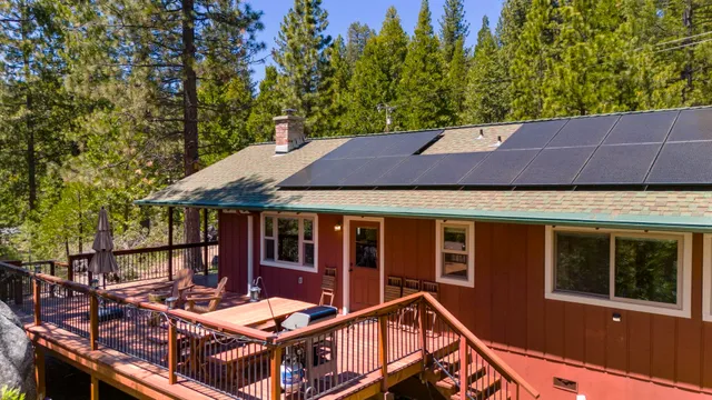 $479,000 | 28335 Georges Drive, Strawberry, CA 95364