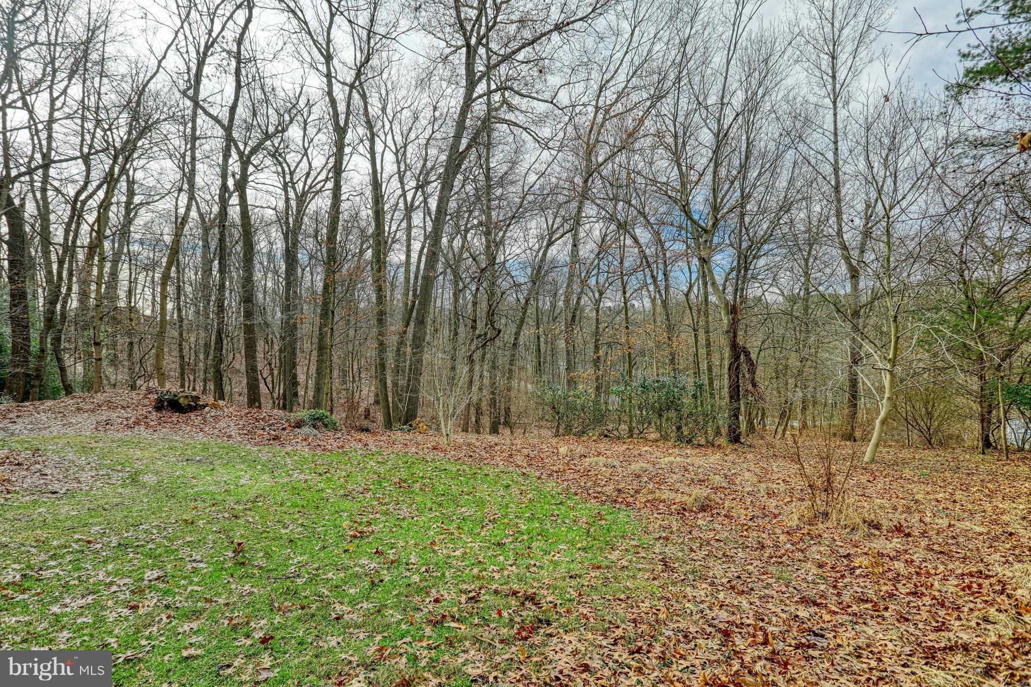 6060 Lake Road York, PA 17403 - Photo 14 of 34