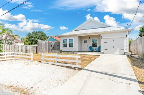$575,000 | 308 George C Wallace Boulevard, Panama City Beach, FL 32413