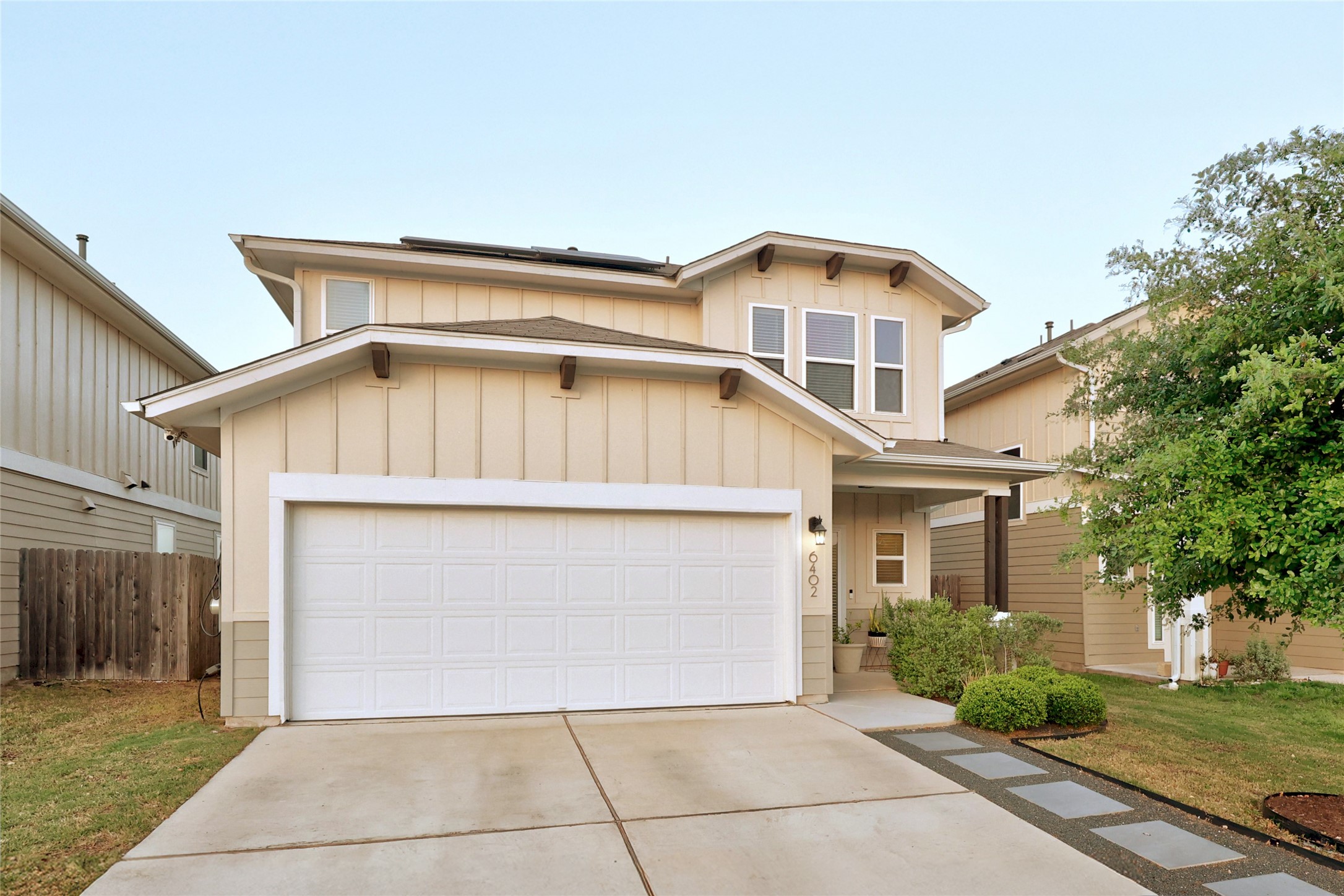 6402 Moncrieff Drive Austin, TX 78747 - Photo 3 of 37