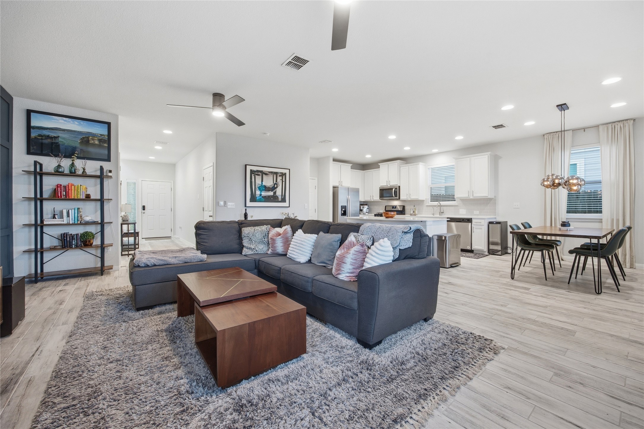 6402 Moncrieff Drive Austin, TX 78747 - Photo 10 of 37