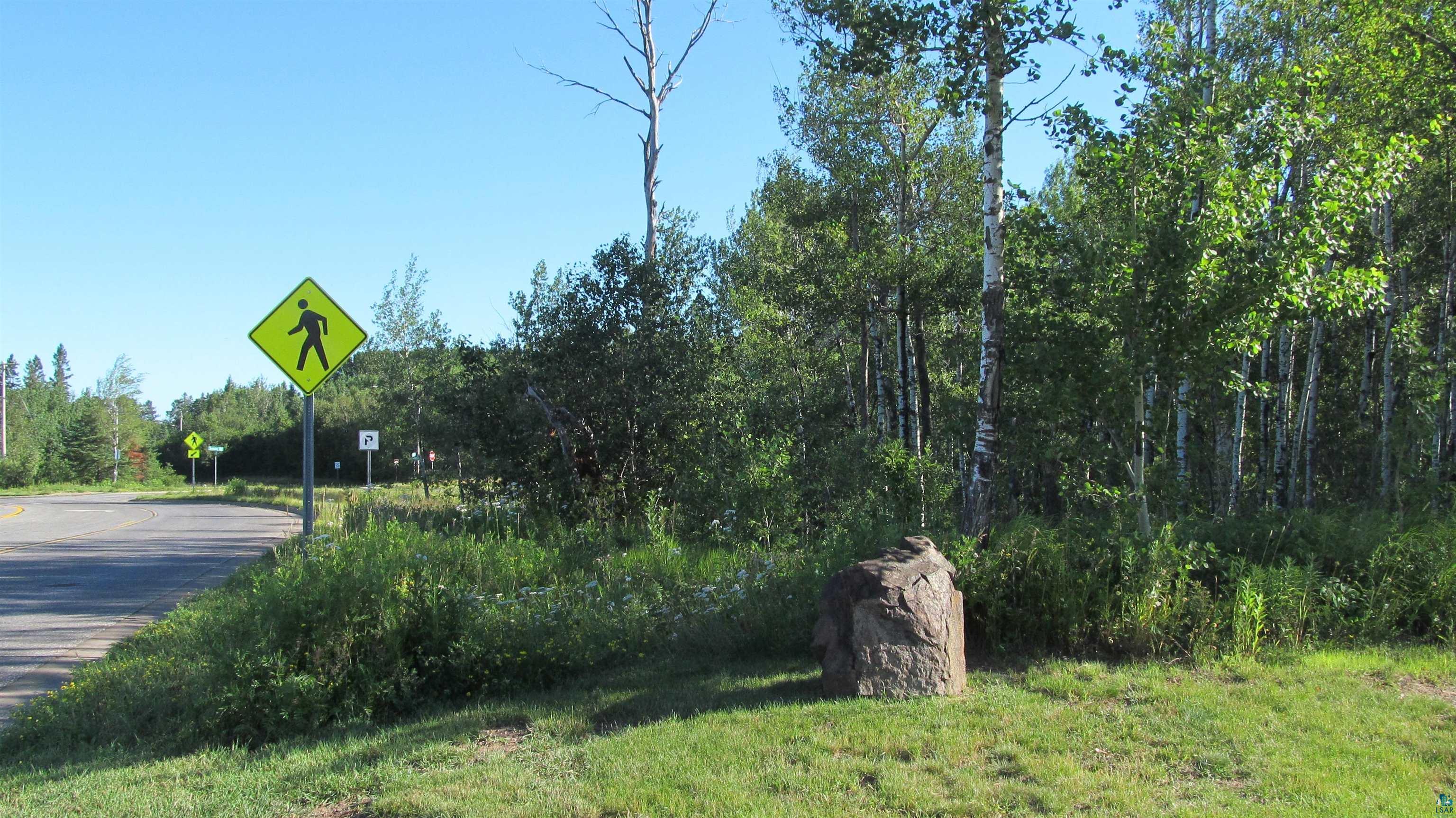 Xxxx Maple Grove Road Duluth, MN 55811 - Photo 3 of 8