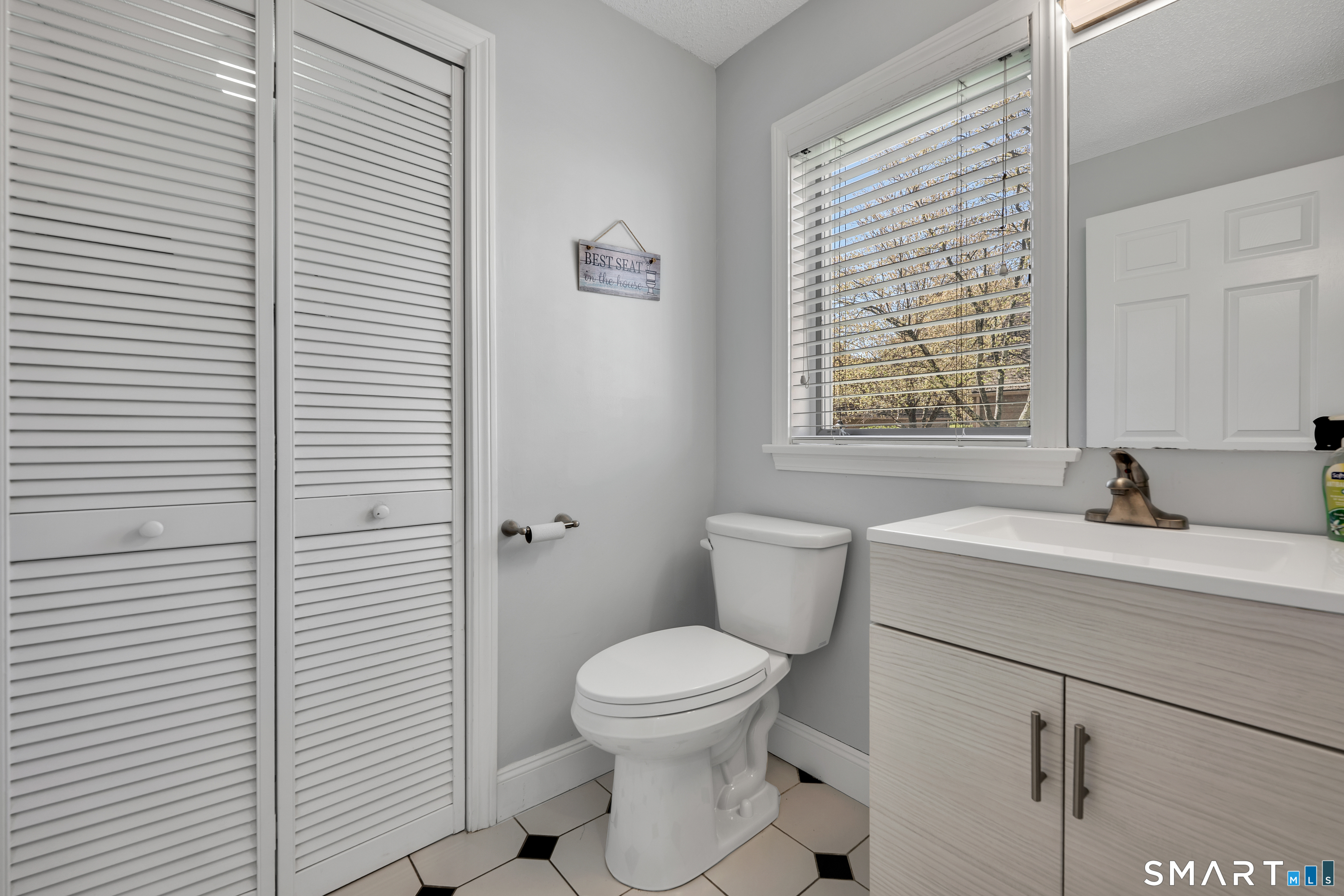 72 Timberwood Road, Unit 72 West Hartford, CT 06117 - Photo 15 of 36 Half bath main floor by laundry room