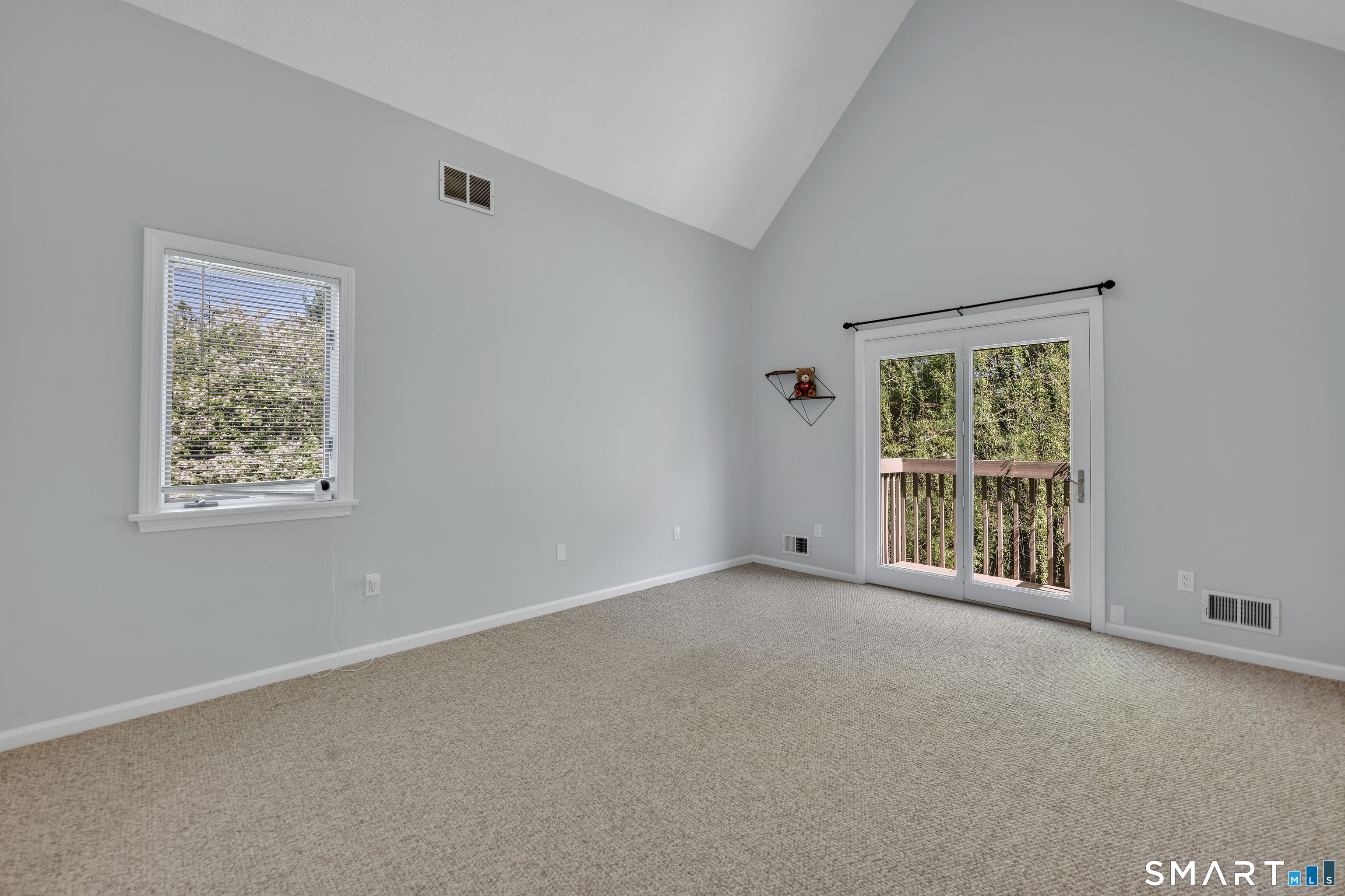 72 Timberwood Road, Unit 72 West Hartford, CT 06117 - Photo 22 of 36 Second bedroom with balcony