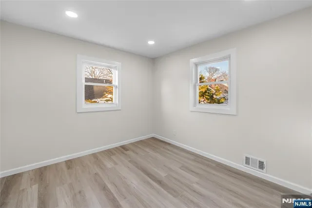 $2,450 | 184 High Street, Unit 2, Hackensack, NJ 07601