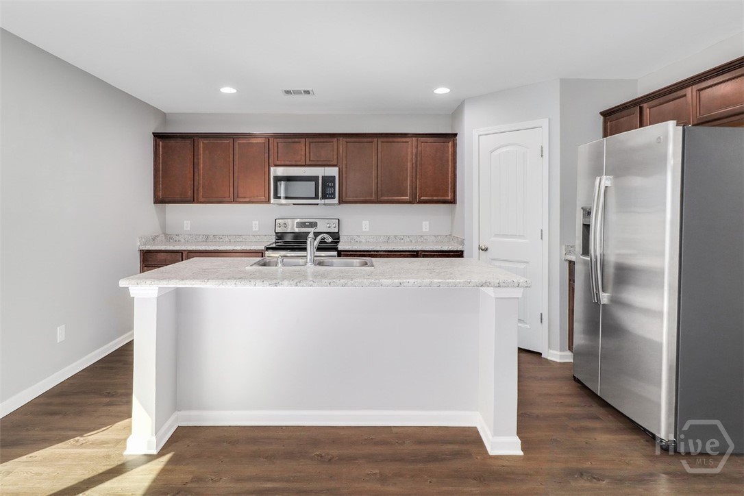 452 Keller Road Rincon, GA 31326 - Photo 8 of 40