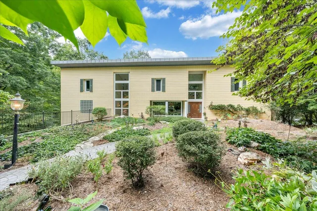 $1,999,999 | 143 Charlotte Lane, Hardy, VA 24101