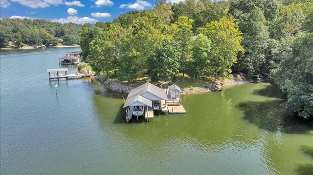 $1,999,999 | 143 Charlotte Lane, Hardy, VA 24101