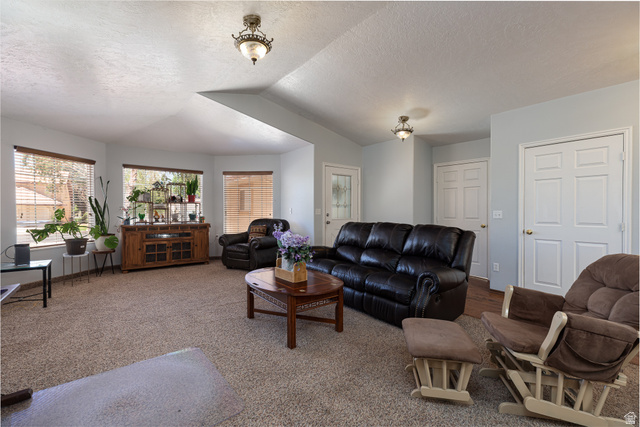 65 Red Shadow Circle Kanab, UT 84741 - Photo 3 of 25
