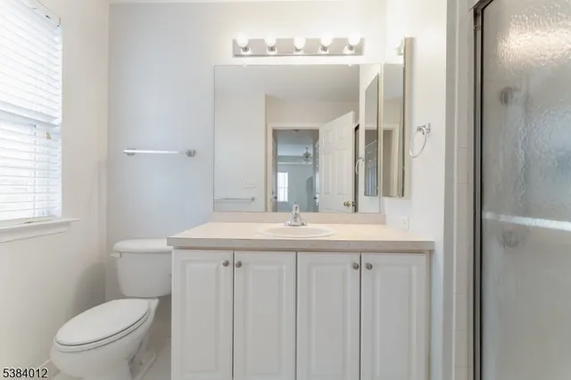 $540,000 | 2 Brock Lane, Hackettstown, NJ 07840