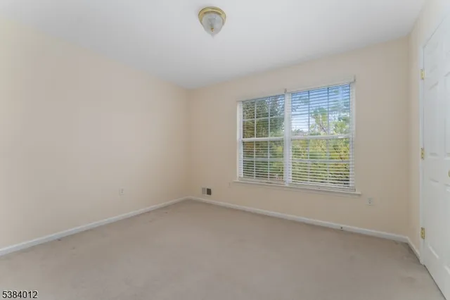 $540,000 | 2 Brock Lane, Hackettstown, NJ 07840