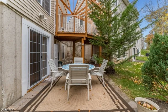 $540,000 | 2 Brock Lane, Hackettstown, NJ 07840