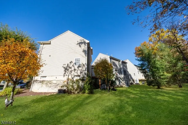 $540,000 | 2 Brock Lane, Hackettstown, NJ 07840