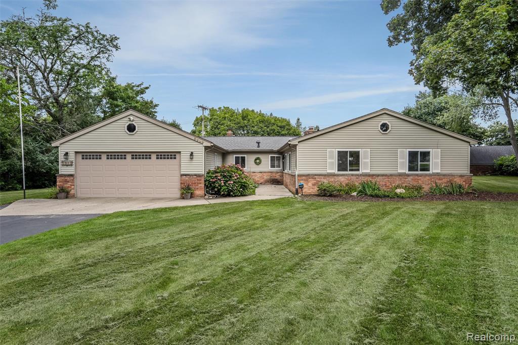 5908 Burnham Road Bloomfield Hills, MI 48301 - Photo 2 of 45 Gallery Image 2