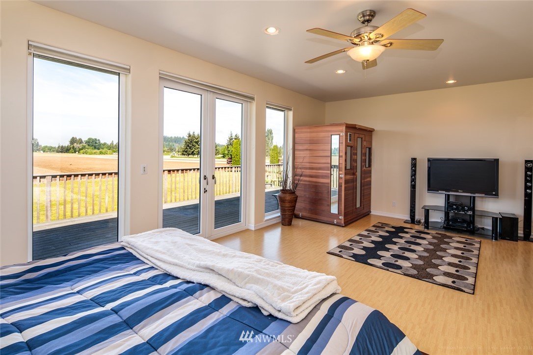 10892 Sterling Road Sedro-Woolley, WA 98284 - Photo 11 of 25 Gallery Image 11