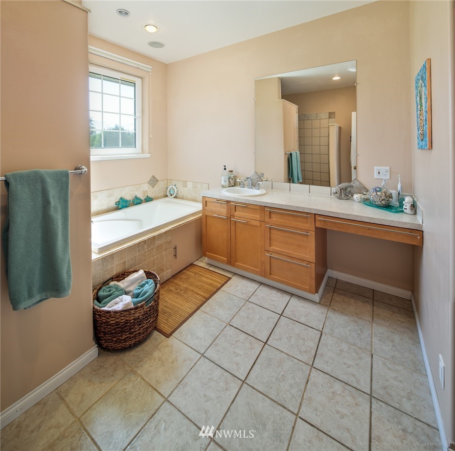10892 Sterling Road Sedro-Woolley, WA 98284 - Photo 13 of 25 Gallery Image 13