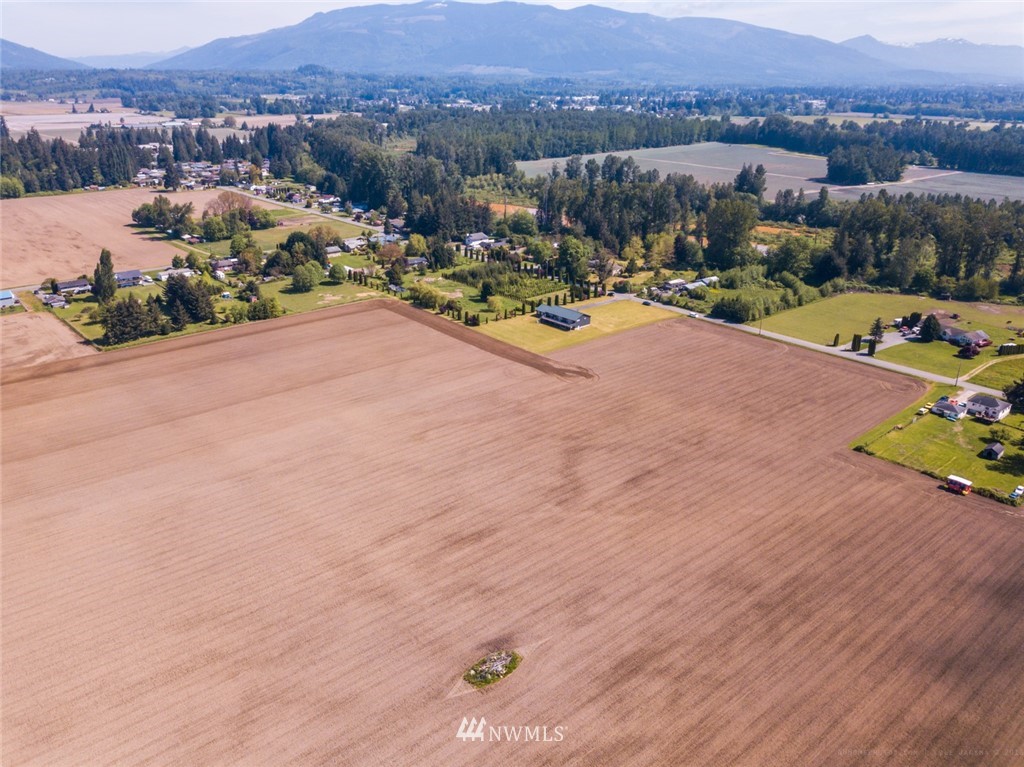 10892 Sterling Road Sedro-Woolley, WA 98284 - Photo 21 of 25 Gallery Image 21