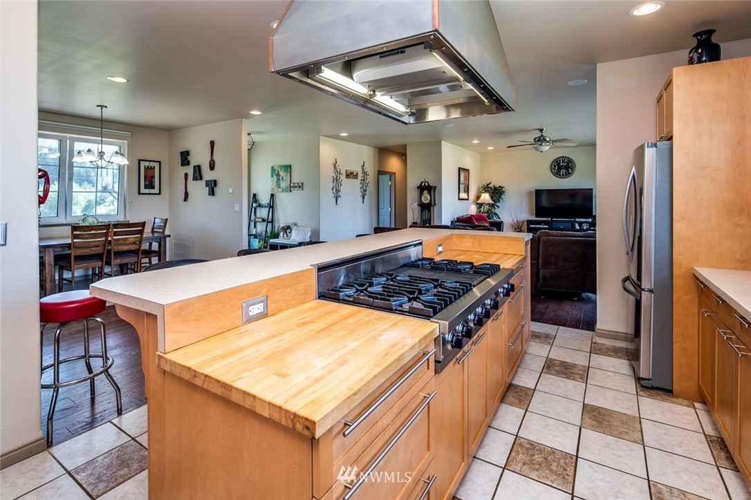 10892 Sterling Road Sedro-Woolley, WA 98284 - Photo 7 of 25 Gallery Image 7