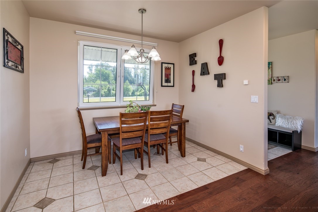 10892 Sterling Road Sedro-Woolley, WA 98284 - Photo 8 of 25 Gallery Image 8