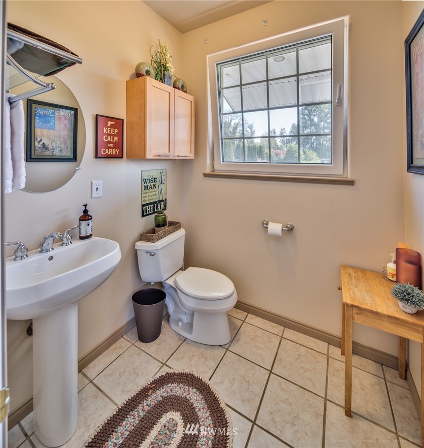 10892 Sterling Road Sedro-Woolley, WA 98284 - Photo 9 of 25 Gallery Image 9