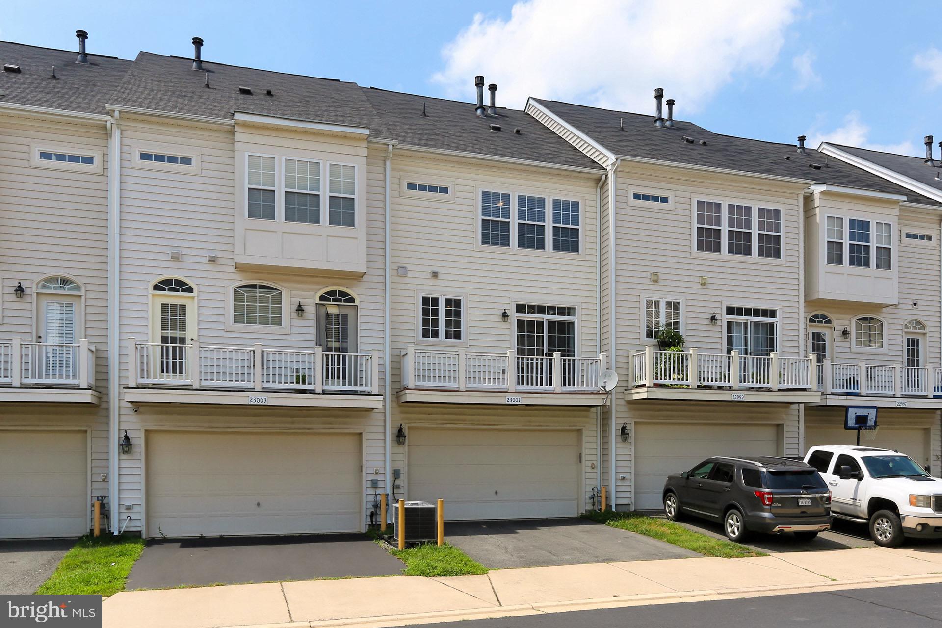 23001 Bulwark Terrace Brambleton, VA 20148 - Photo 16 of 26