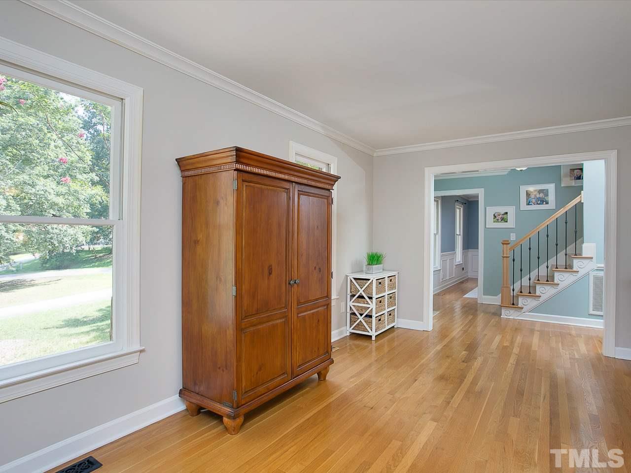 9148 Sutherland Court Raleigh, NC 27615 - Photo 5 of 30