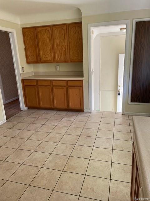 22122 Kelly Road Eastpointe, MI 48021 - Photo 6 of 16