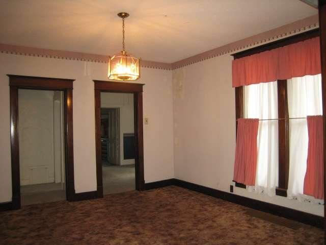 339 West Oak Street Butler, IN 46721 - Photo 4 of 20