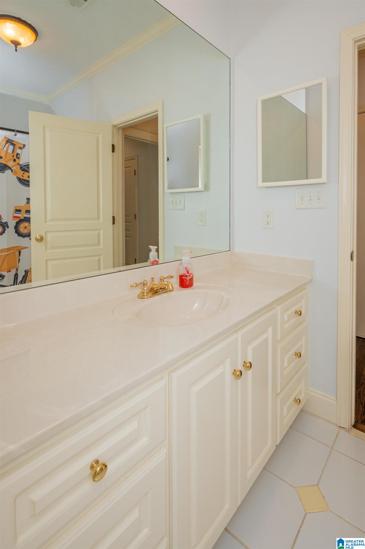 2301 Longleaf Way Birmingham, AL 35243 - Photo 33 of 50