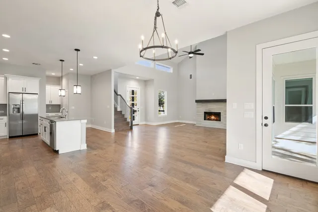 $4,500 | 3018 Sunridge Drive, Unit 6, Austin, TX 78741