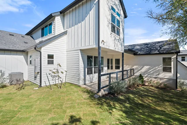 $4,500 | 3018 Sunridge Drive, Unit 6, Austin, TX 78741