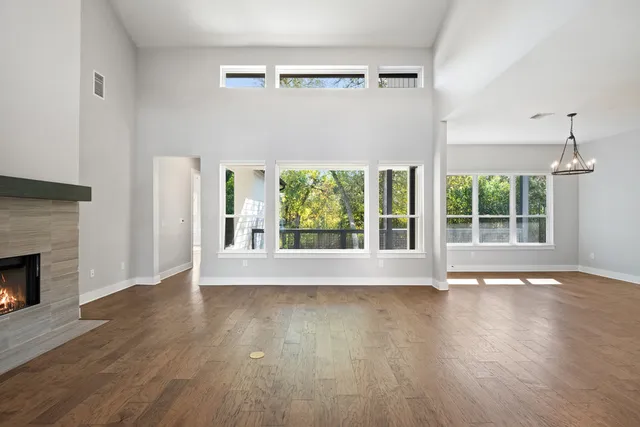 $4,500 | 3018 Sunridge Drive, Unit 6, Austin, TX 78741