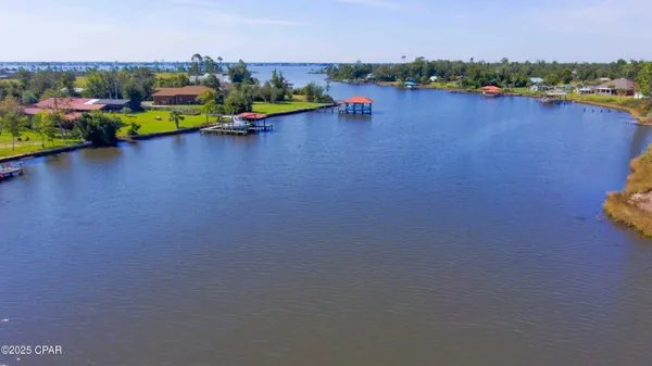 $725,000 | 7242 Bay Crest Road, Unit LOT 1, Southport, FL 32409