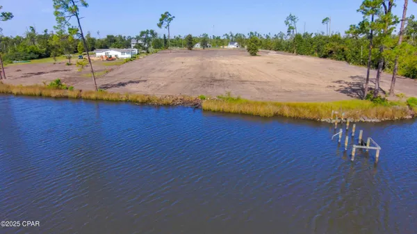 $725,000 | 7242 Bay Crest Road, Unit LOT 1, Southport, FL 32409