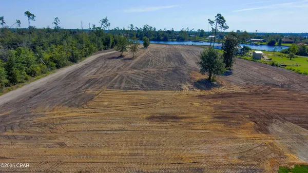 $725,000 | 7242 Bay Crest Road, Unit LOT 1, Southport, FL 32409