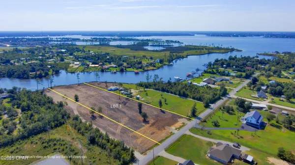 $725,000 | 7242 Bay Crest Road, Unit LOT 1, Southport, FL 32409