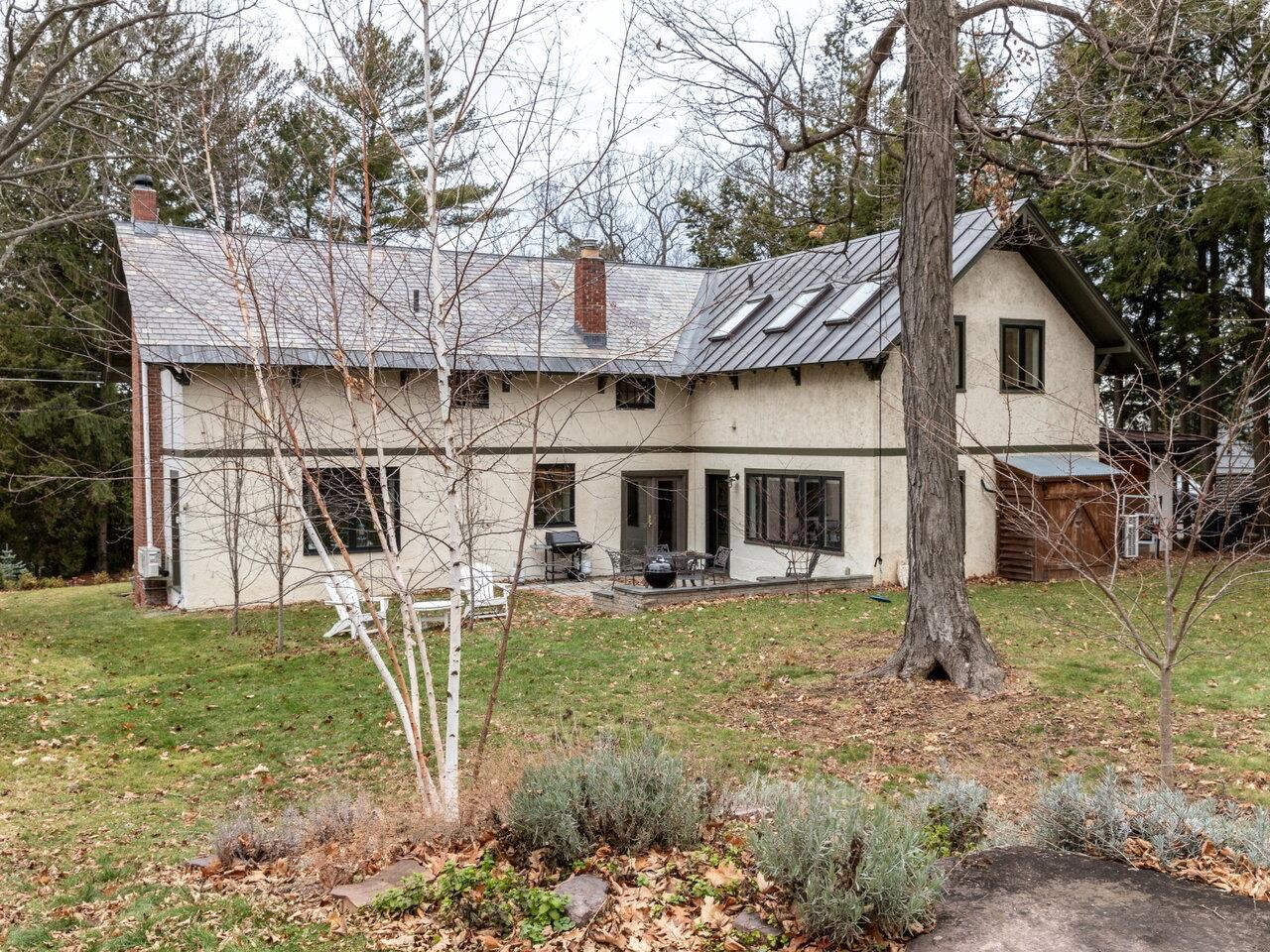 22 Iranistan Road Burlington, VT 05401 - Photo 7 of 45 Gallery Image 7