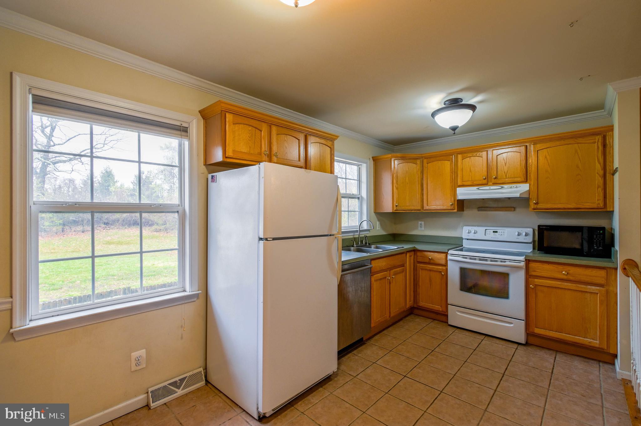 789 Queenstown Road Severn, MD 21144 - Photo 7 of 33 kitchen