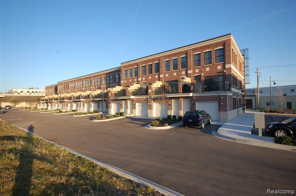 254 Mill Street, Unit 15 Rochester, MI 48307 - Photo 1 of 3 DSC_0025.JPG