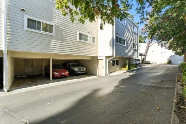 $698,000 | 1898 Meridian Avenue, Unit 29, San Jose, CA 95125