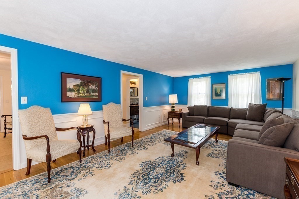 3 Agawam Road Sharon, MA 02067 - Photo 8 of 42 Gallery Image 8