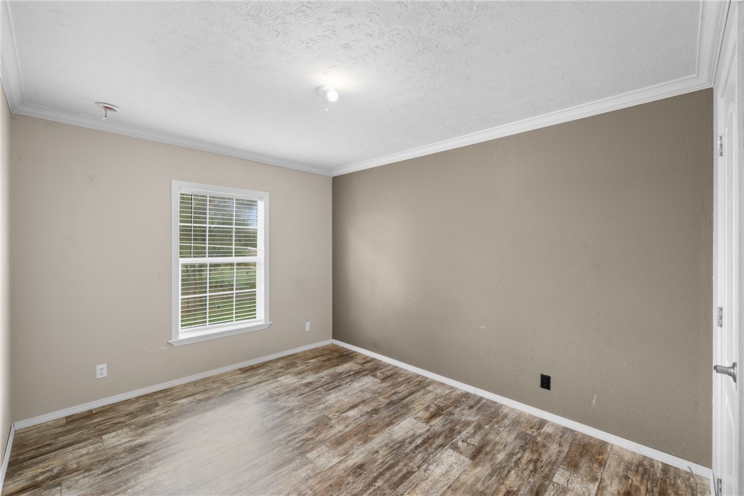 9556 West Henry Prairie Road Hearne, TX 77859 - Photo 17 of 42 Gallery Image 17