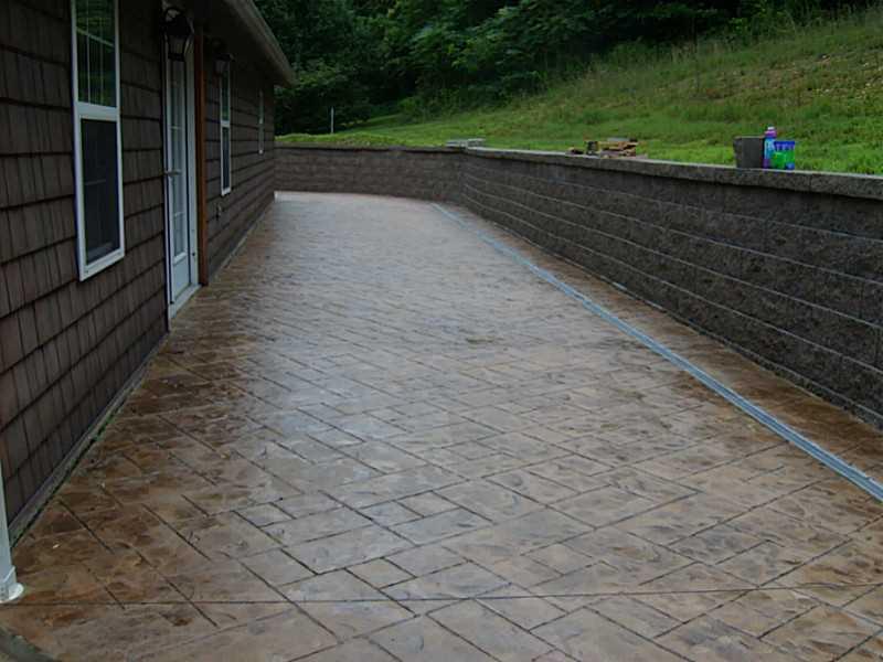 151 Chapel Hill Road Dawson, PA 15428 - Photo 3 of 17 Patio/Deck.