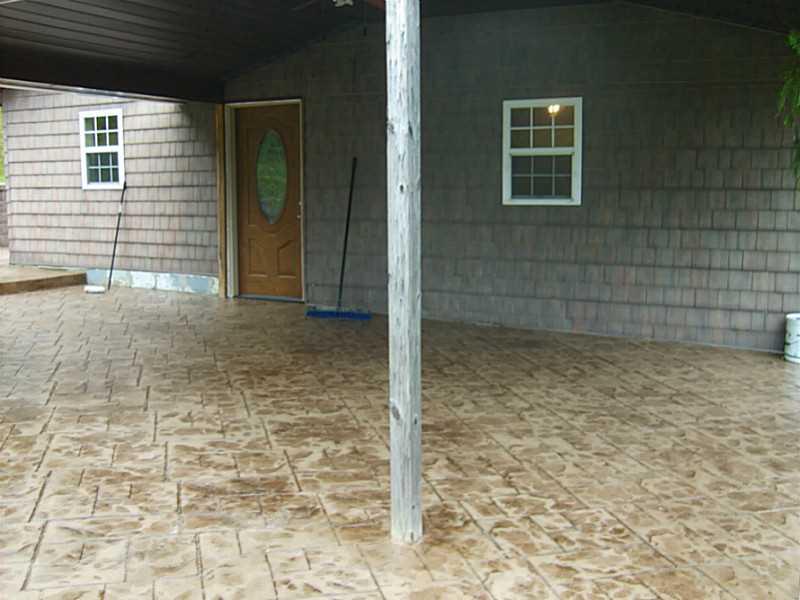 151 Chapel Hill Road Dawson, PA 15428 - Photo 5 of 17 Patio/Deck.