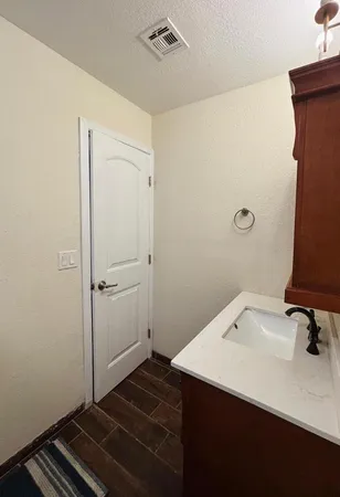 $1,100 | 4810 North 69th Drive, Unit STUDIO, Phoenix, AZ 85033
