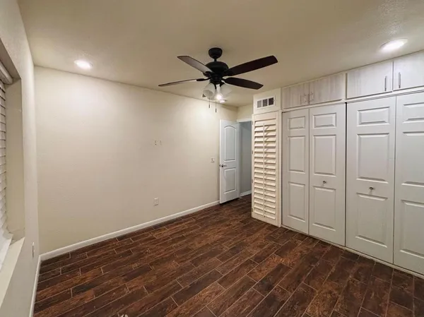 $1,100 | 4810 North 69th Drive, Unit STUDIO, Phoenix, AZ 85033