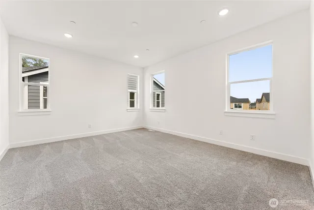 $934,990 | 2207 Oak Court, Unit 8, Milton, WA 98354