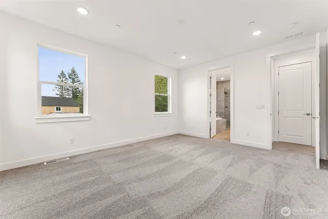 $934,990 | 2207 Oak Court, Unit 8, Milton, WA 98354