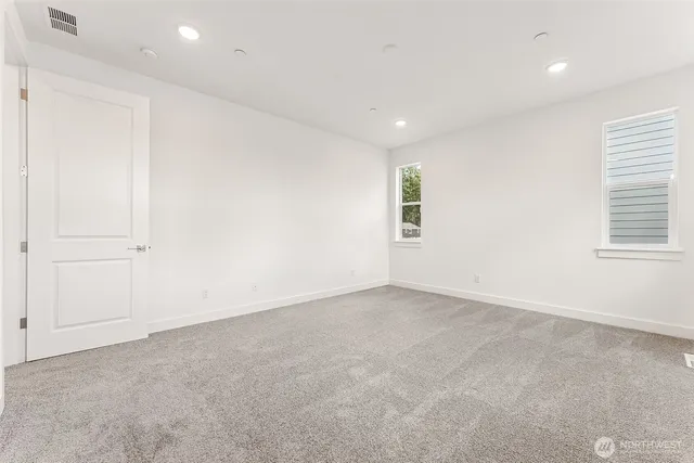 $934,990 | 2207 Oak Court, Unit 8, Milton, WA 98354